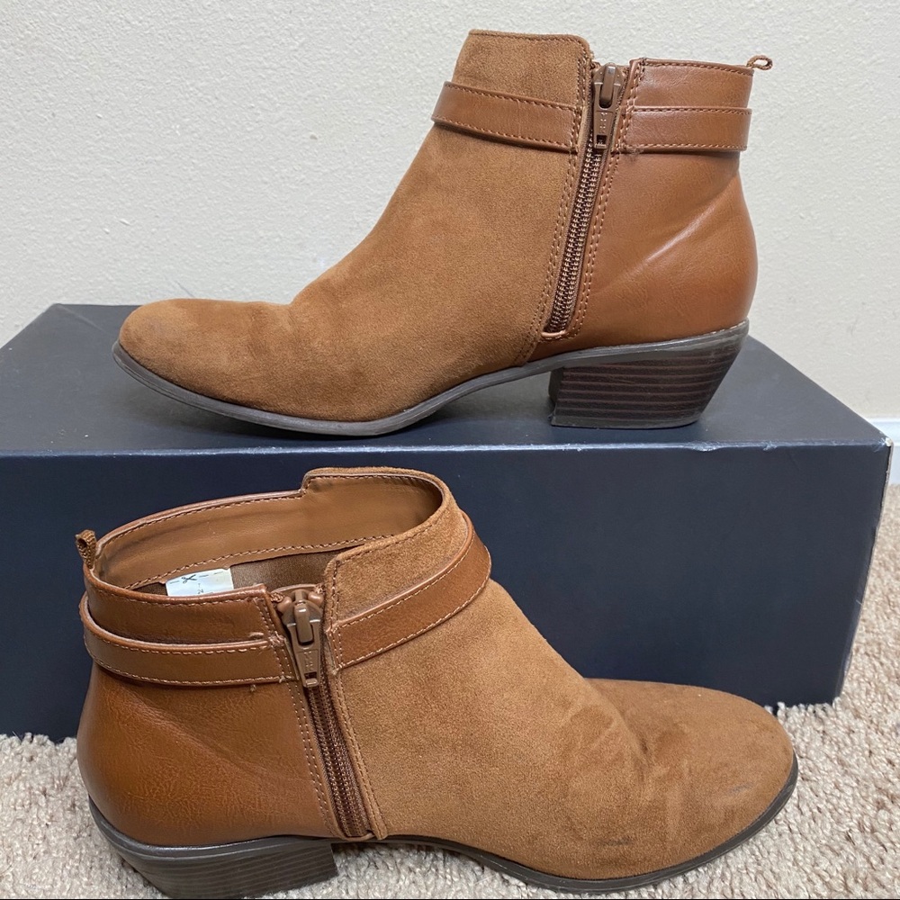 Old Navy Brown Buckle Booties Vegan Leather Size 7 - Picture 3 of 9